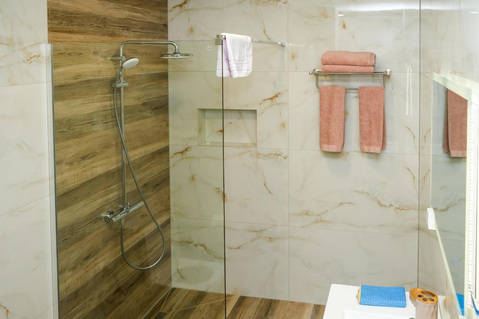 Nest Apartments Gjakova المظهر الخارجي الصورة
